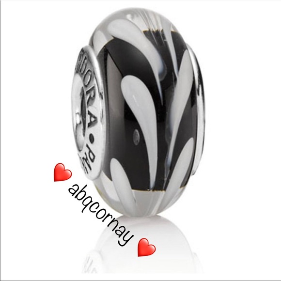 EUC Pandora 790676 Sterling Silver Black & White Swirl Murano Glass Bead - Picture 1 of 7